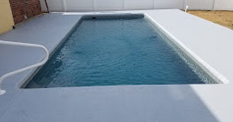 fiberglass pool installers - Spaspoolspatio