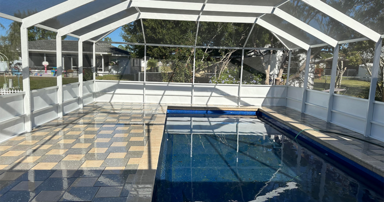 latham fiberglass pools in Sebring - spaspoolspatio